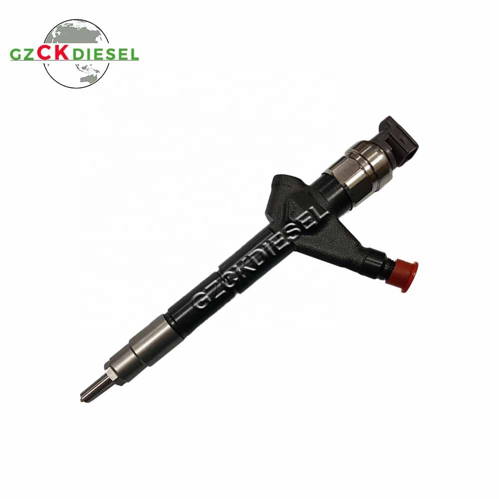 Common Rail Fuel Injector 095000-6730 23670-51020 0950006730 2367051020