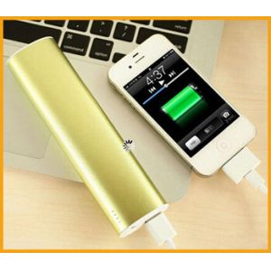 China 2014 8800mah power bank with aa battery, easy to carry ultra slim power bank on sale
