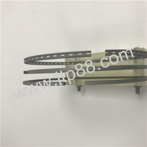 Cheap ISUZU C190 C240 Car Engine Rings OEM 9-12181-138-0 With Oil Ring 5mm for sale