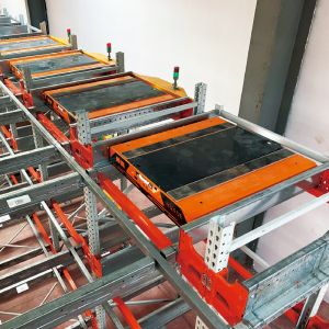 Four Way Shuttle Cart ASRS Automatic Storage And Retrieval System 4 Way Shuttle
