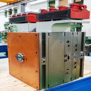 ShortCycle time fast injection plastic product muticavity hot runner YUDO system