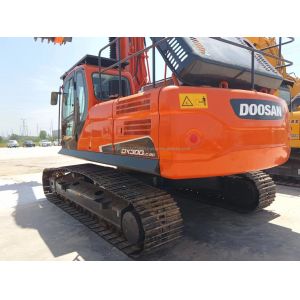 DOOSAN DX300 Excavator in and Excellent Performance with Original Hydraulic