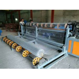 4M width Full Automatic double wire feeding chain link fence machine with best