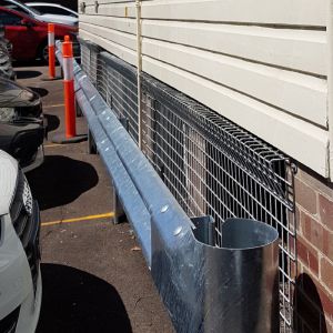 Roadway Safety Q235B Q345B W Beam Highway Guardrail Traffic Barrier for Road