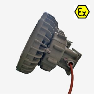 Explosion-Proof LED Luminaire ATEX IEC rated with 185lm/w Energy Efficiency IP66