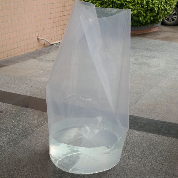 Convenient Red Disposable Plastic Bucket Liner Customize Needs for Easy Disposal