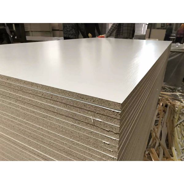 High Density E1 Glue Plain Laminated Particle Board For Home Decor Furniture 600-720kg/m3