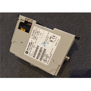 One Controller Allen Bradley 1769-L32C CompactLogix Controller Supports 16 I O