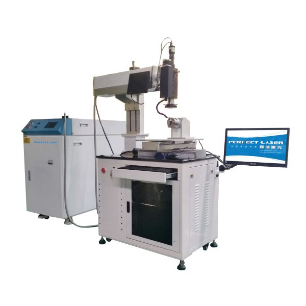 Popular Ad Signs Laser Welding Machine 1.064μM Laser Wavelength For Metal