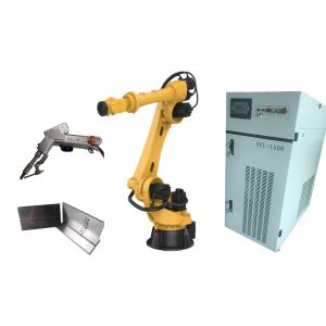 Integrated Handheld Laser Welding Machine , 1500 Watt Laser Welder With Robot