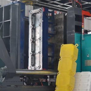 Stackable Barrel Blow Molding Machine Process