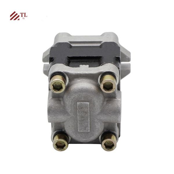 Quality Complete Hydraulic Main Pump 172441-73101 VIO30-2 VIO30 Gear Pump Nachi 172441-73110 wholesale