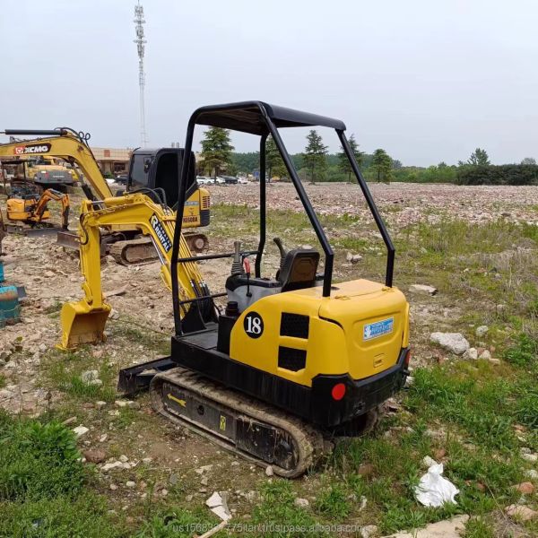 Original Komatsu PC18 Mini Used Excavator 1865 KG Crawler Excavator With And Standard