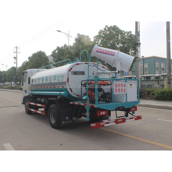 Customized Small Foton 4x2 Water Tank Truck , LHD Sprinkling Water Truck Euro 6