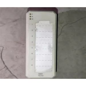 ABB AI835 3BSE008520R1 Analog Input Redundant Power Supply Module