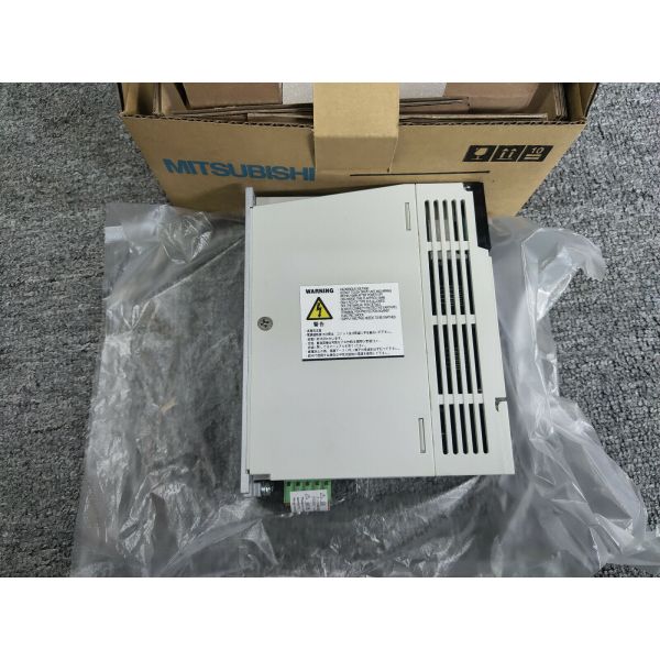 Mitsubishi MDS-B-SVJ2-10 SERVO AMPLIFIER AC SERVO CONTROL 0.2KW CNC NEW