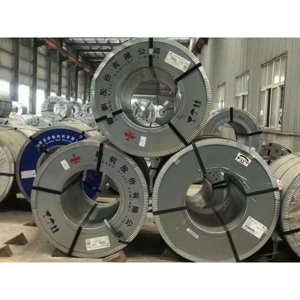 Quality Metal Dd11 Sphc Hot Rolled Steel Coil Pickled Oiled 4.0*1250mm wholesale