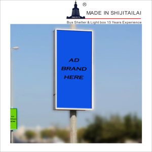 ISO9001 Street LED H1.8m Lamp Post Light Box