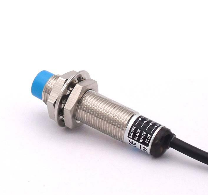 SC1204-KP2 Proximity Switch Sensor Cylindrical Metal Induction Switch DC Three