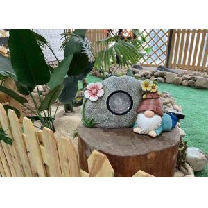 Unique Solar Magnesium Oxide Garden Statue Handmade Lifelike Gnome Stone