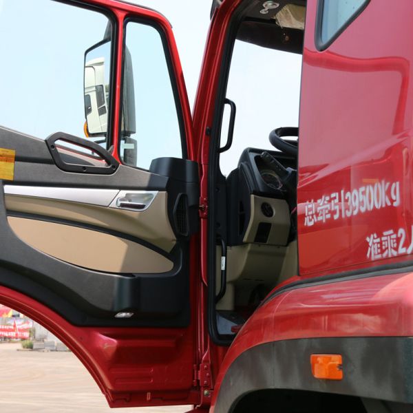 2023 Howo Units Sino Sinotruk 430 Trucks 0km Used Tractors 6*4 Cng Tractor 3 Passengers 16 Forward Shift Number Durable