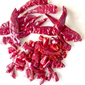 0.5-1.5cm Length Red Chilli Cut Country Of Origin