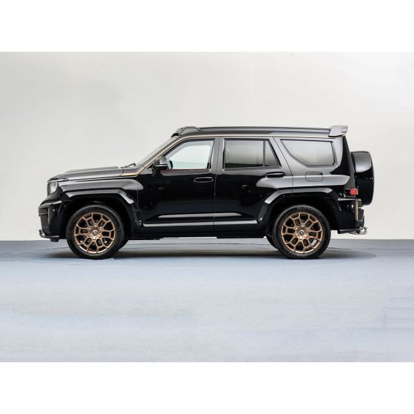 2023 Tank 300 Upgrade Version 700 Super 4x4 SUV Off-road Gasoline Car with Car Entertainment System and LED Daytime Light