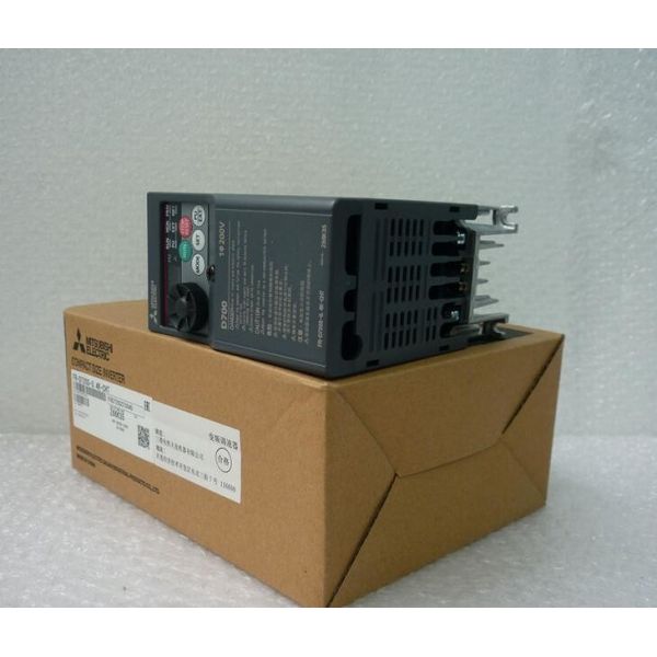 FR-D720S-0.4K-CHT Mitsubishi Inverter FR-D700 Series 3-phase 400V Mitsubishi Variable Frequency Inverter