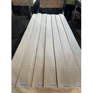 China Modern Furniture Essential Sanded And Polished Ash Wood Veneer for a Modern Look on sale