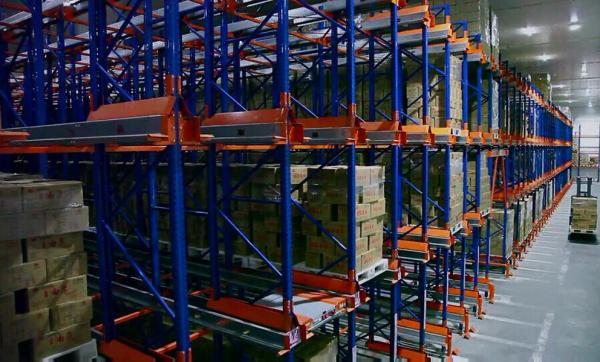 Quality Automantic Heavy Duty Radio Shuttle Racking , storage racking system wholesale