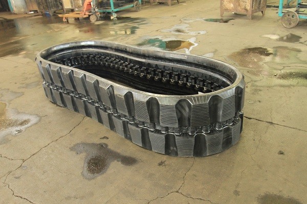 Quality Rubber Track KU450X86X58/B450X86X58 Skid Steer Loader Undercarriage Rubber Track wholesale