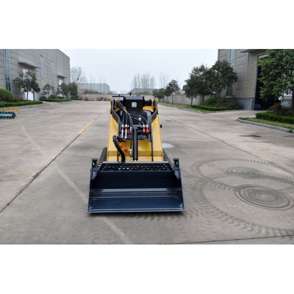 Quality Tree Shear Snow Plough 25HP Mini Skid Steer Loader For Side Dumping wholesale