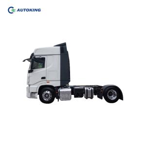 Light Sinotruk Tractor Truck 6*4 4*2 With ACC Cruise Control And Cummins Engine