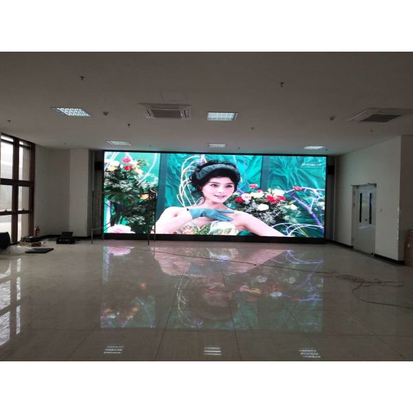 s Most Popular Indoor Full Color LED Display with Irony Material and 128*64dots