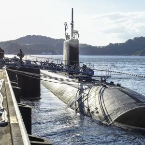 Catamaran Submarine Fenders 50kPa D4.5M For Dock Bumper Berthing