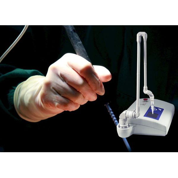 Quality High Precision Laser Resurfacing Machine / Acne Scar Removal Machine CE Certification wholesale