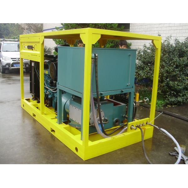 Quality 90kw 620bar Water Blaster High Pressure Hydro Blaster For Old Paintings Remove wholesale