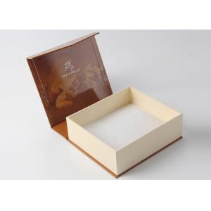 Magnetic Closure Printed Packaging Boxes Art Paper WIth Giltter Glossy