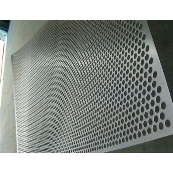 Wear Resisting Round Hole Punched Metal Sheet For Soundproof Walls