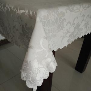 Cheap BSCI audit passed-New arrival-100% Polyester Jacquard tablecloth with flower design for sale