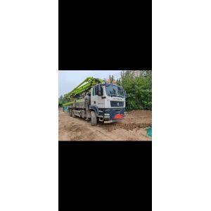 Zoomlion 49m Concrete Pump - SITRAK Chassis, High-Efficiency Active Damping