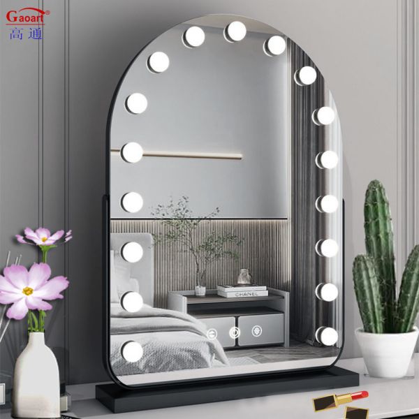 Experience the Ultimate Makeup Lighting with Hollywood Mirror The Ultimate Choice