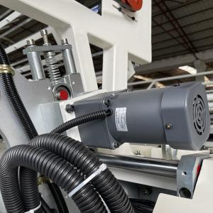 Duvet Quilting Machine With Rolling Device For Garment Factory