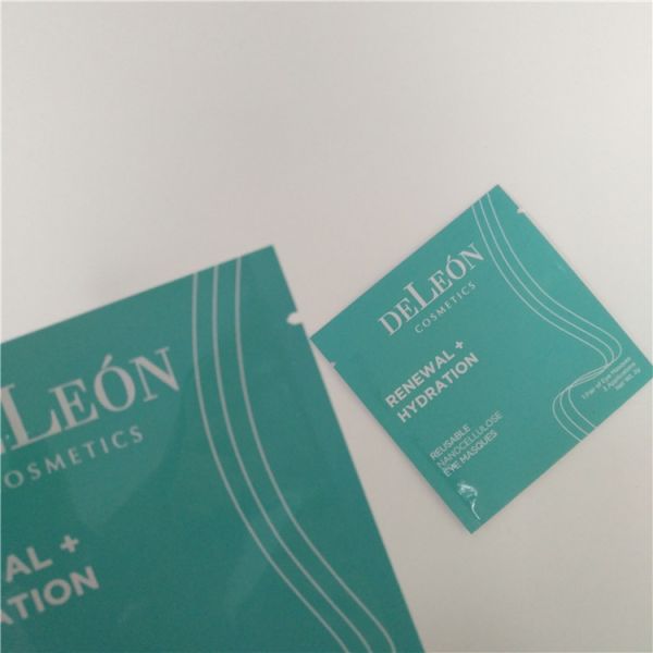 Full Color Printing Stand Up Zipper Pouch Bags Reusable Eye Masques Packaging