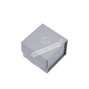 Fabric Covered Bracelet Packaging Boxes Cardboard Bracelet Box With Soft Pillow