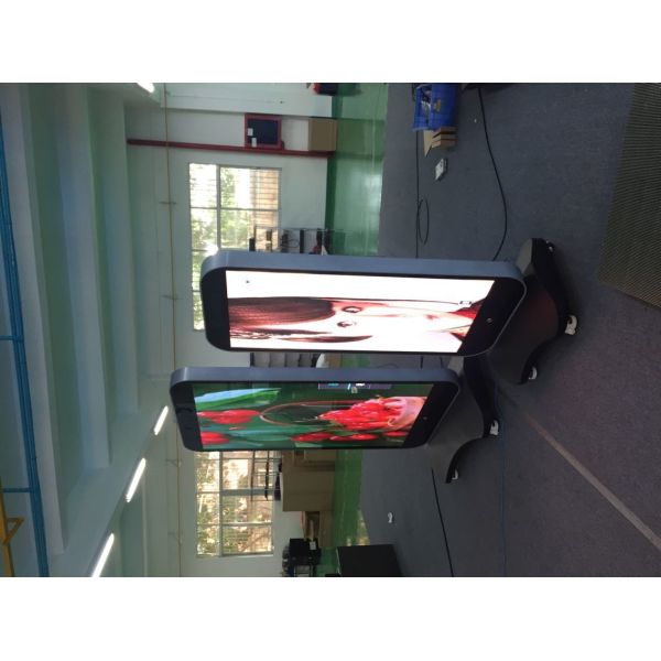 P2.5 Indoor Special Poster Led Display Cinema Poster Light Box High Fresh