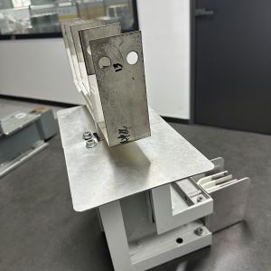 Enclosed Low Voltage Busway System Electrical Equipments For Building