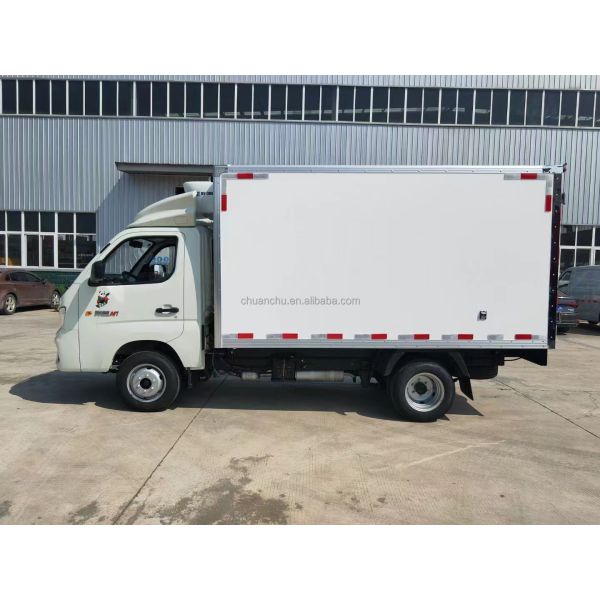 Direct Supply Foton Small Box Refrigerator Trucks for Delivery Horsepower 150hp Refrigerated Delivery Trucks