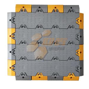 Polypropylene Interlocking Temporary Portable Event Flooring Concert Stadium Protect Grass Floor