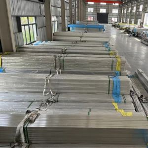 6m/12m 304 Stainless Steel Pipes ERW API Certified Square Tube and Rectangular